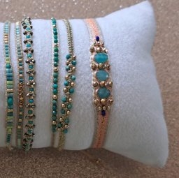 Armbänder